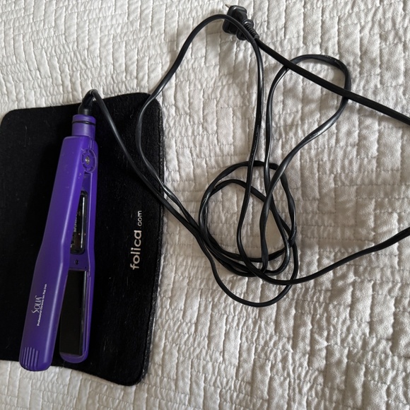 SOLIA PROFESSIONAL CERAMIC ION FLAT IRON - Picture 2 of 6